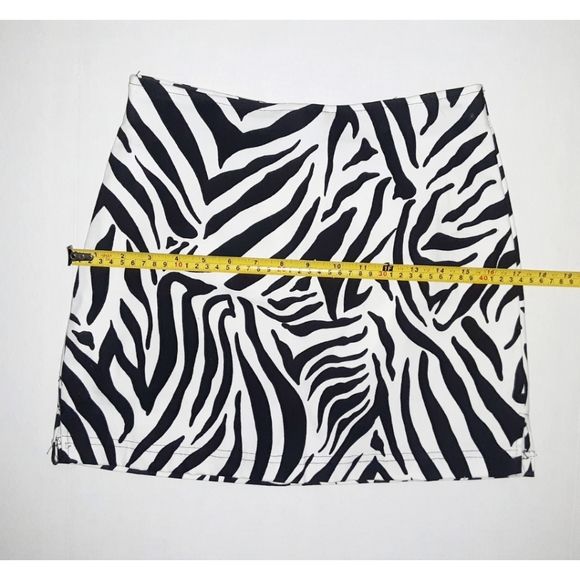Jane Baar Zebra Print Zip-Back Mini Skirt - Picture 12 of 16